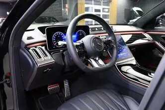 Mercedes-Benz S 63 AMG, 4.0, 450 kW, hübriid, automaat, nelikvedu