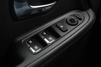 Kia Carens, 1.6, 99 kW, bensiin, manuaal, esivedu