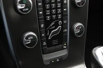 Volvo V40, 2.0, 88 kW, diisel, manuaal, esivedu