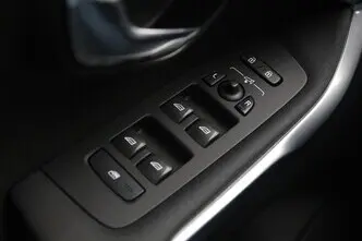 Volvo V40, 2.0, 88 kW, diisel, manuaal, esivedu