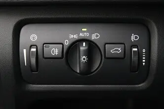 Volvo V40, 2.0, 88 kW, diisel, manuaal, esivedu