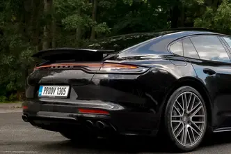 Porsche Panamera, 2.9, 340 kW, pistikhübriid, automaat, nelikvedu