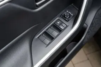 Toyota RAV4, 2.5, 116 kW, bensiin, automaat, esivedu