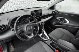 Toyota Yaris, 1.5, 85 kW, bensiin, automaat, esivedu