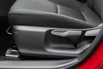 Toyota Yaris, 1.5, 85 kW, bensiin, automaat, esivedu
