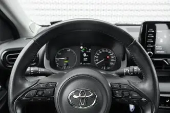 Toyota Yaris, 1.5, 85 kW, bensiin, automaat, esivedu