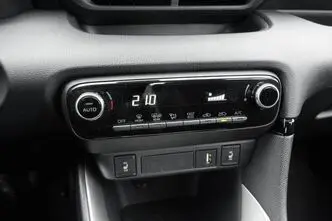 Toyota Yaris, 1.5, 85 kW, bensiin, automaat, esivedu