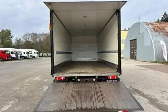 Volvo FL240, 177 kW, diesel, manual