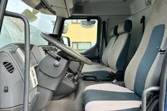 Volvo FL240, 177 kW, diesel, manual