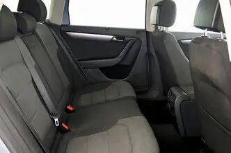 Volkswagen Passat, 1.6, 77 kW, diisel, manuaal, esivedu