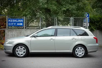 Toyota Avensis, 1.8, 95 kW, bensiin, manuaal, esivedu