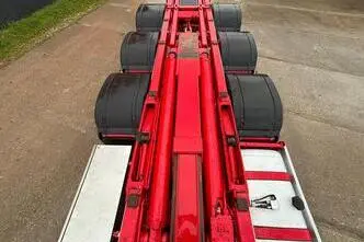 Mercedes-Benz Arocs 3251 8x4*4, 375 kW, дизель, автомат