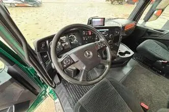 Mercedes-Benz Arocs 3251 8x4*4, 375 kW, дизель, автомат