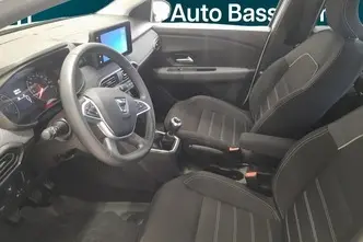 Dacia Sandero, 1.0, 67 kW, bensiin, manuaal, esivedu