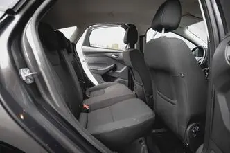 Ford Focus, 1.6, 77 kW, bensiin, manuaal, esivedu