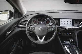 Opel Insignia, 2.0, 125 kW, diesel, automatic, front-wheel drive