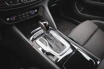 Opel Insignia, 2.0, 125 kW, diesel, automatic, front-wheel drive