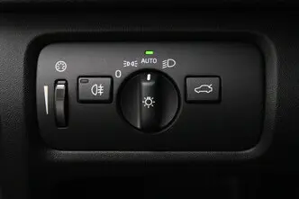Volvo V40, 1.5, 90 kW, bensiin, automaat, esivedu
