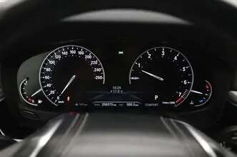 BMW 520, 2.0, 135 kW, petrol, automatic, rear-wheel drive