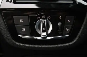 BMW 520, 2.0, 135 kW, petrol, automatic, rear-wheel drive