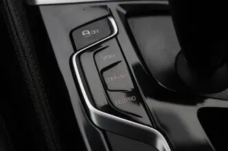 BMW 520, 2.0, 135 kW, petrol, automatic, rear-wheel drive