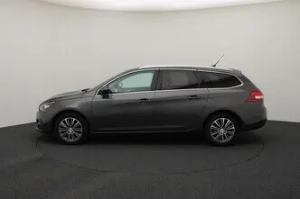 Peugeot 308, 1.5, 96 kW, diesel, automatic, front-wheel drive