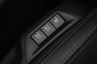 Peugeot 308, 1.5, 96 kW, diesel, automatic, front-wheel drive