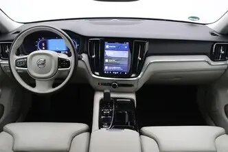 Volvo V60, 2.0, 186 kW, plug-in hybrid, automatic, four-wheel drive