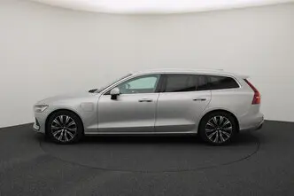 Volvo V60, 2.0, 186 kW, plug-in hybrid, automatic, four-wheel drive