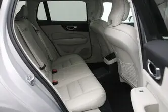 Volvo V60, 2.0, 186 kW, plug-in hybrid, automatic, four-wheel drive