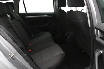Volkswagen Passat, 2.0, 90 kW, diesel, automatic, front-wheel drive