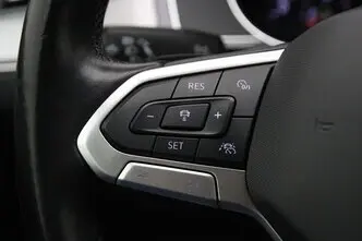 Volkswagen Passat, 2.0, 90 kW, diesel, automatic, front-wheel drive