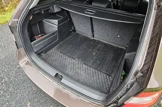Škoda Fabia, 1.2, 81 kW, bensiin, manuaal, esivedu
