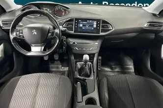Peugeot 308, 1.2, 96 kW, bensiin, manuaal, esivedu