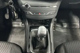 Peugeot 308, 1.2, 96 kW, bensiin, manuaal, esivedu