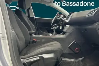 Peugeot 308, 1.2, 96 kW, bensiin, manuaal, esivedu