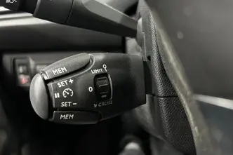 Peugeot 308, 1.2, 96 kW, bensiin, manuaal, esivedu