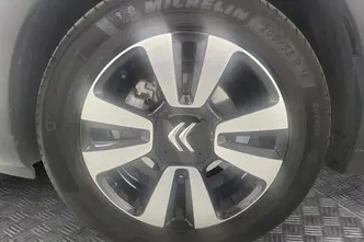 Citroën C3, 1.2, 81 kW, bensiin, automaat, esivedu