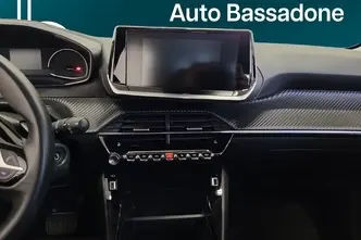 Peugeot 208, 1.2, 74 kW, bensiin, automaat, esivedu