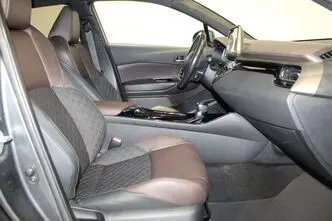 Toyota C-HR, 1.8, 72 kW, hübriid, automaat, esivedu