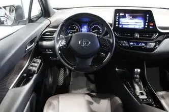 Toyota C-HR, 1.8, 72 kW, hübriid, automaat, esivedu