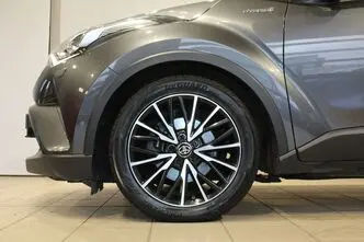 Toyota C-HR, 1.8, 72 kW, hübriid, automaat, esivedu