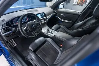 BMW 320, 2.0, 140 kW, дизель, автомат, полный привод