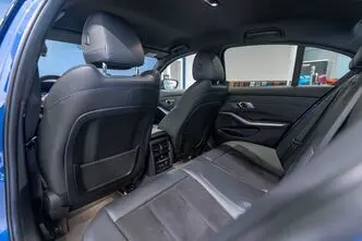 BMW 320, 2.0, 140 kW, дизель, автомат, полный привод