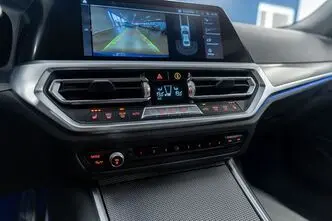 BMW 320, 2.0, 140 kW, дизель, автомат, полный привод