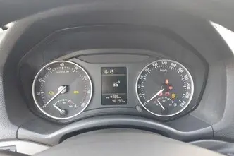 Škoda Octavia, 1.6, 75 kW, bensiin, manuaal, esivedu