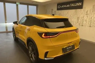 Lexus LBX, 1.5, 67 kW, hübriid, automaat, esivedu