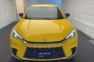 Lexus LBX, 1.5, 67 kW, hübriid, automaat, esivedu