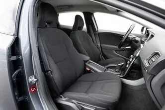 Volvo V40, 2.0, 110 kW, diisel, automaat, esivedu