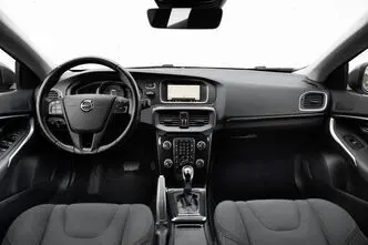Volvo V40, 2.0, 110 kW, diisel, automaat, esivedu